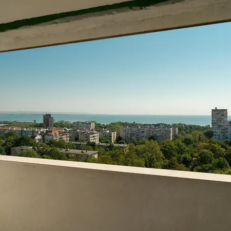 Lazur Sea View