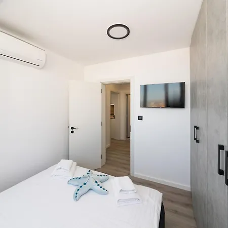 Lazur Sea View