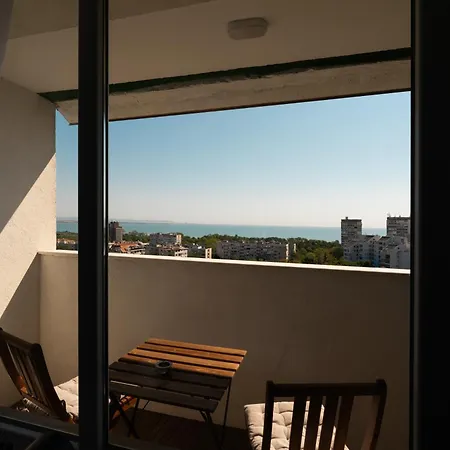 Lazur Sea View Apartman Burgasz